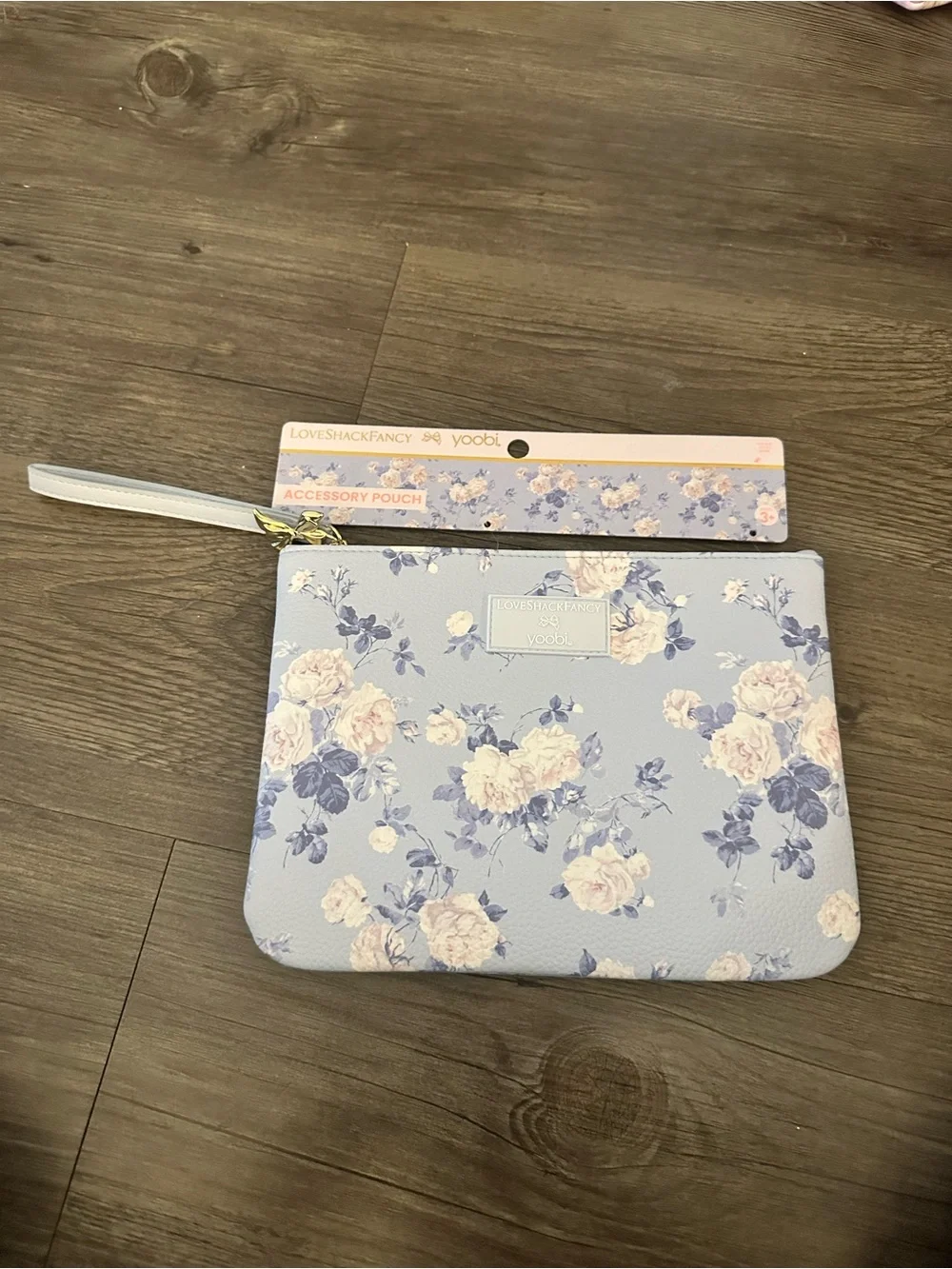 💙 🎯 LoveShackFancy x Target Yoobi Everblooming Rosettes Pencil Case with Strap